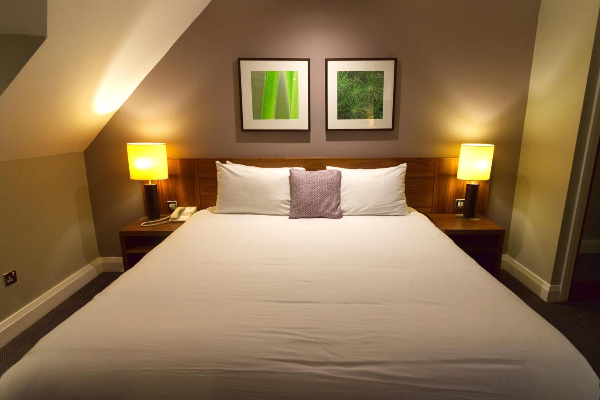 Best Western Ship Hotel Weybridge Ngoại thất bức ảnh