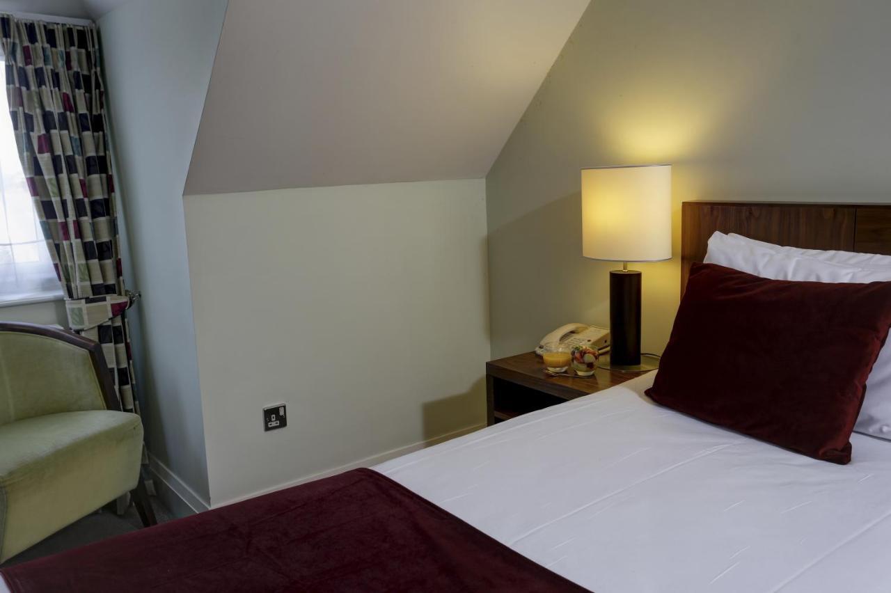 Best Western Ship Hotel Weybridge Phòng bức ảnh